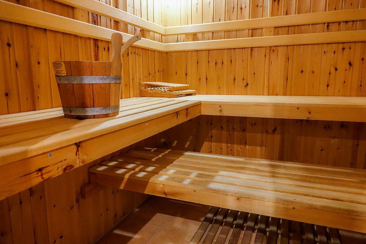 Sariza Spring Hotel Apikia  外观 照片