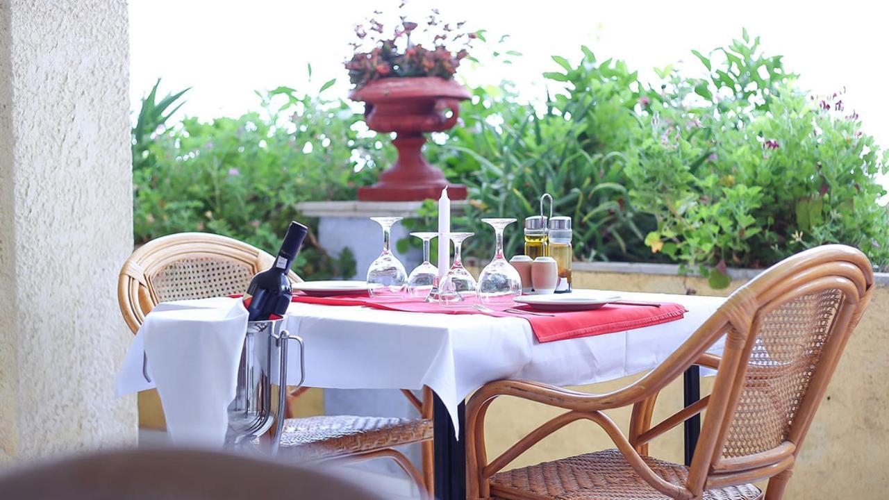 Sariza Spring Hotel Apikia  外观 照片